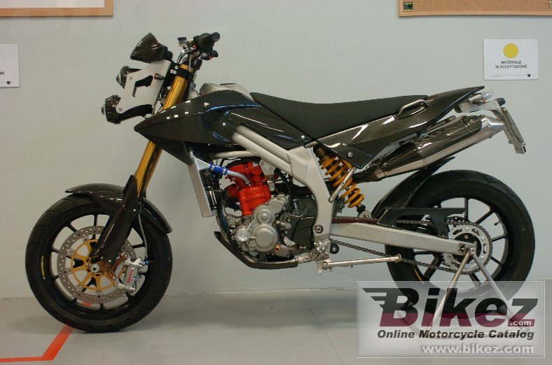 Big Terra Modena 198 picture and wallpaper from Bikez.com
